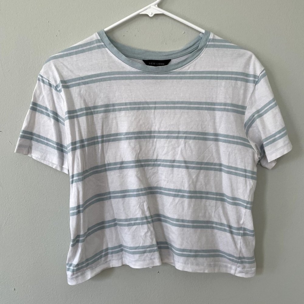 New Look white blue striped short sleeved cropped summer shirt women size 4